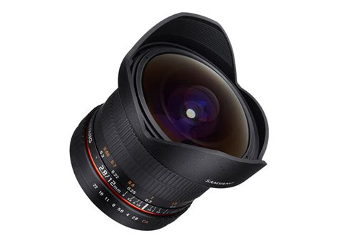 12 мм F2.8 ED