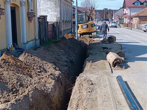 FOTO AGLOMERACIJA U Tijeku Su Radovi U Ulici Kralja Tomislava Mijenja