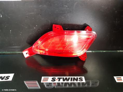 2014 Hyundai Veloster Left Taillight Bumper Reflector Fs Rectangle Non