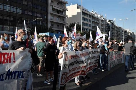 Leaders Of Greeces Golden Dawn Sentenced To Prison The New York Times