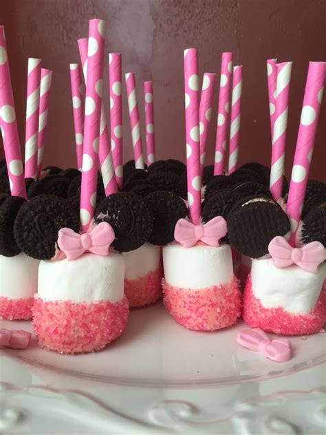 Best 12 Minnie Mouse Marshmallow Pops With Mini Oreo Cookies By Andrea