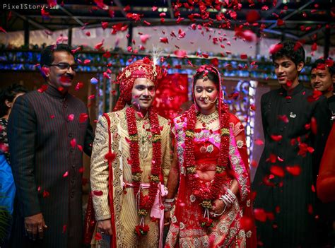 Real Indian Weddings A Stunning Arranged Marriage Filled With Love