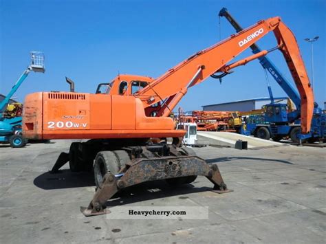 Daewoo Solar 200w V Excavator 2000 Construction Crane Photo And Specs