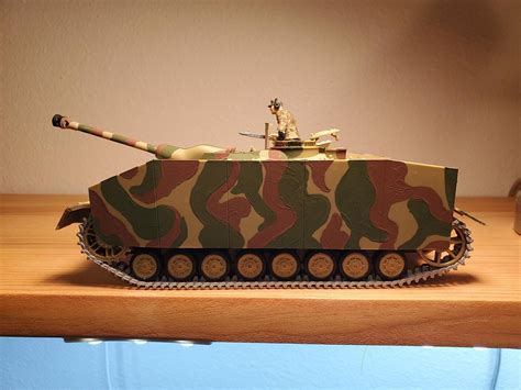 German Sturmgeschutz Iv Tank Plastic Model Military Vehicle Kit