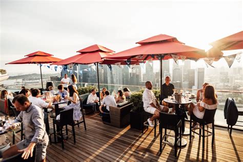 The Best Rooftop Restaurants In Singapore The Metroresidences