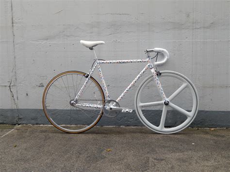 Design your Fixie bike yourself - Customizing | Loris Velos