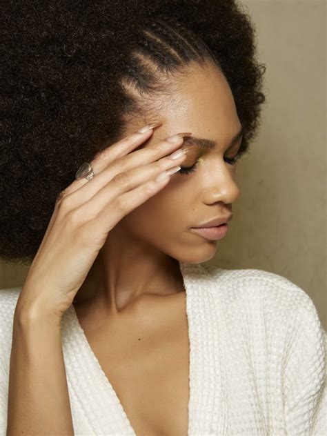 Unghie Nude Tante Idee Per Una Manicure Sofisticata E Senza Tempo The Wom Beauty