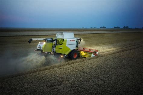 CLAAS TUCANO 580 550