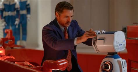 Fantastic Four: Julia Garner Responds to Female Silver Surfer Backlash ...