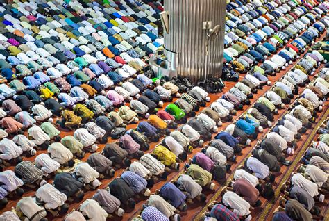 Doa Setelah Sholat Sunnah Tarawih Dan Keutamaan Menjalankannya