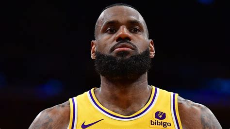 LeBron James Criticized For Confronting Female Fan Then Mocking Her