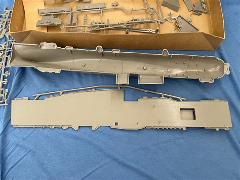 Vintage Uss Oriskany Model Kit Us Navy Aircraft Carrier 1967 Revell 20