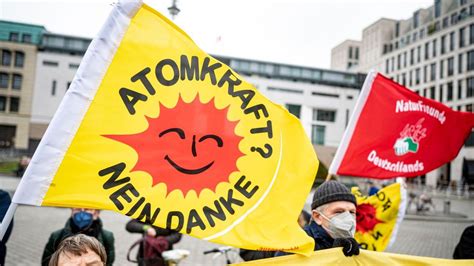 Klima Klagen Gegen Gr Nes Eu Label F R Atomkraft Und Gas Zeit Online