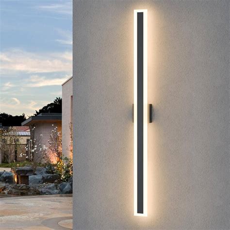 Lamqee In Light Black Modern Linear Integrated Led Indoor