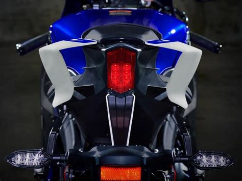 Ficha T Cnica Yamaha Yzf R Andomoto