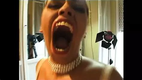 The Secret Pleasures Of A Porn Set Scene Italian Gay Porn By