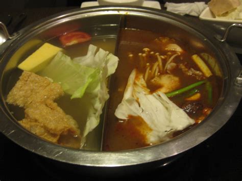 Taiwanese Hot Pot (Shabu Shabu) - Authentic Dining Experience