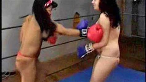 Ebony Dream Betty Jean Vs Ebony Lesbian Gotti Box And Catfight Part Carolina Catfights