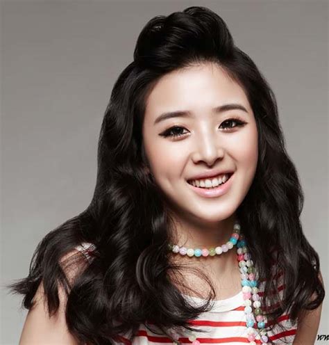 Zhang Hanyun Hot And Sexy Seksi Hot Wanita Hot Gadis Hot