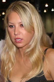 Hairstyle Lookbook Celebrity Anna Kournikova Long Blonde Hairstyle Picture