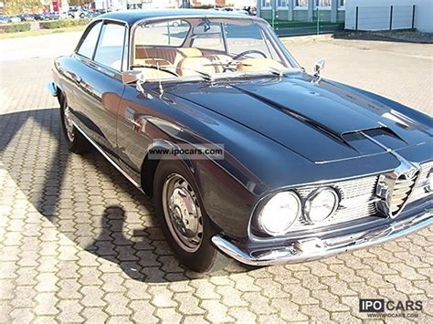 1965 Alfa Romeo 2600 Sprint Coupé Car Photo and Specs