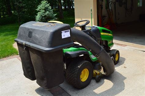 John Deere La145 100 Series 4 Speed 2 Bag Bagger For 42 And 48 Mower Docks Model Gxa145a087105