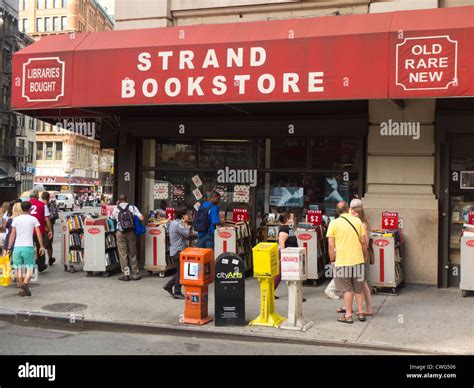 Strand bookstore in New York City Stock Photo - Alamy