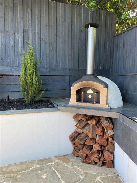 Landing Page - Outdoor Pizza Oven - The Fire Brick Company Australia