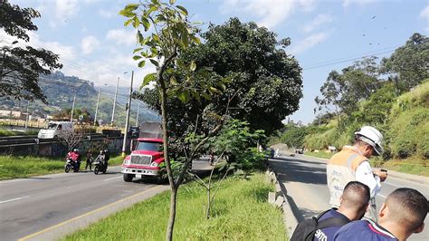 Un Motociclista Muri En Siniestro Vial En La Autopista Norte