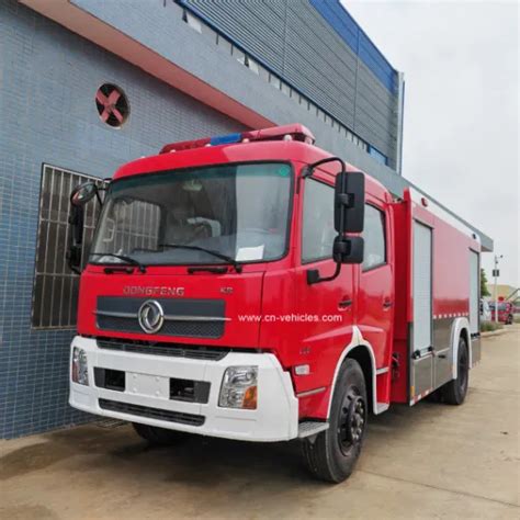 Dongfeng Water Tank Foam Fire Sprinkler Rescue Fighting Engine Water