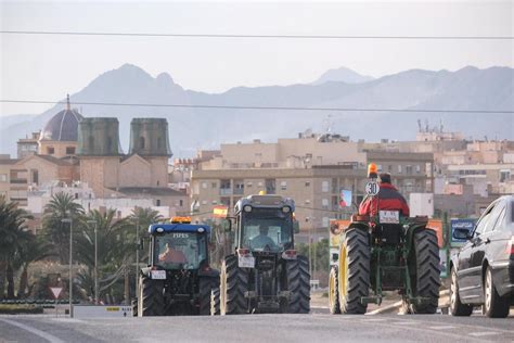 Tractorada Alicante Los Tractores Vuelven A Ocupar Las Carreteras De