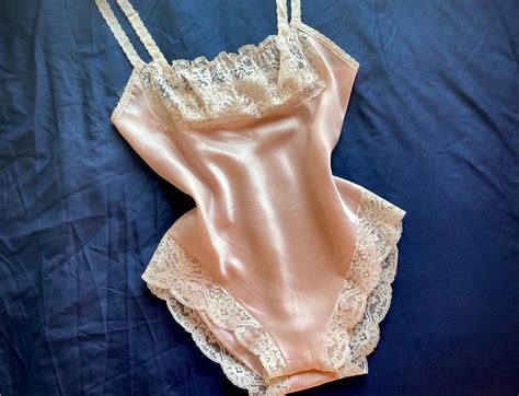 S Vintage Silk Dusty Pink Teddy Lingerie Women S Small Intimates Sleepwear Body Suit One
