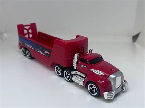 Hot Wheels Truckin Transporters Gebraucht in Wildegg für CHF mit Lieferung auf