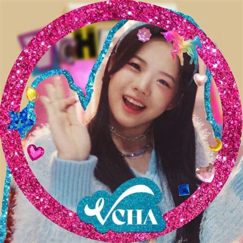 Vcha Only One Kaylee Icon In 2024 Girl Group Icon One