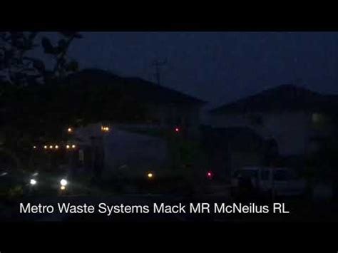 Metro Waste Systems Mack MR McNeilus RL Tiger Sanitation Mack MRU