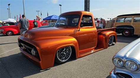 THE TRIPLE CROWN OF RODDING CAR TRUCK HOT ROD SHOW NASHVILLE