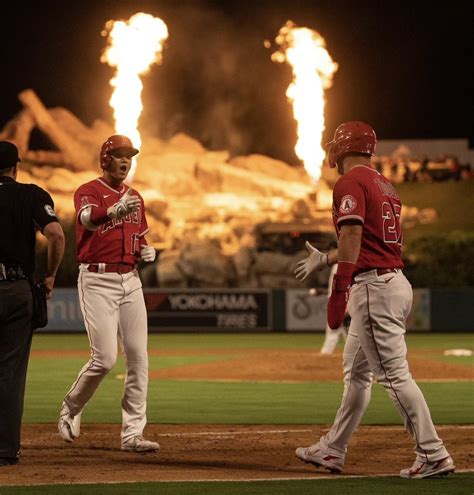 Ben Verlander On Twitter This Photo Of Shohei Ohtani And Mike Trout