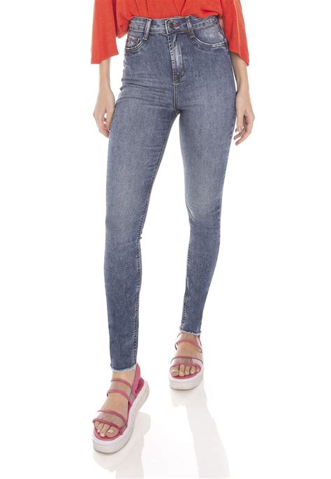 Calça Jeans Feminina Skinny Hot Pants Cigarrete Barra Desfiada DZ