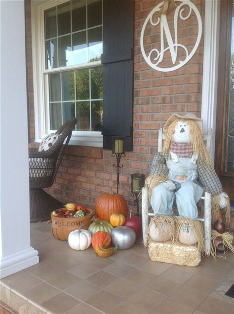 Fall decor/ scarecrow | Fall decor, Decor, Scarecrow