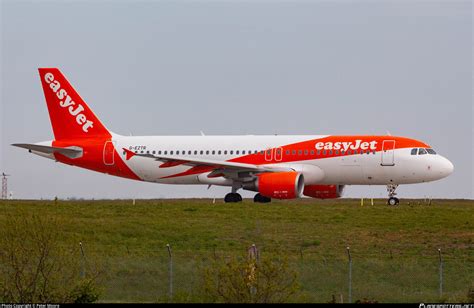 G EZTR EasyJet Airbus A320 214 Photo By Peter Moore ID 1361488