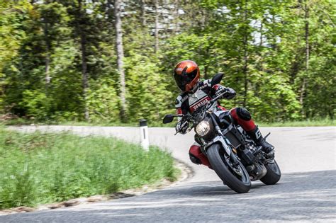 Einsteiger Naked Bikes Im Vergleich