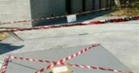 Treviso Bimbo Di Quattro Anni Travolto Da Un Cancello Scorrevole