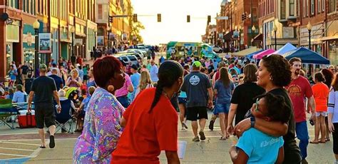 Eat Your Fill At Oklahomas Food Truck Festivals