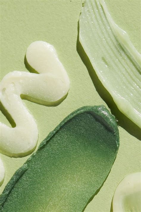 Pin By Eva Andrio On Ideas Shooting Naked Lab Green Skincare