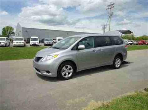 Buy Used Toyota Sienna Wheelchair Handicap Ramp Van Rear Entry