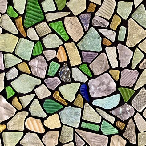 Patterned sea glass mosaic : beachcombing