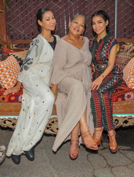 Miyoko Jhen Aiko And Their Mom Jhene Aiko Photo Fanpop