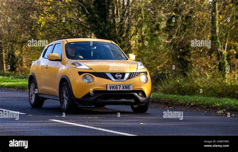 2017 yellow Nissan Juke Stock Photo - Alamy