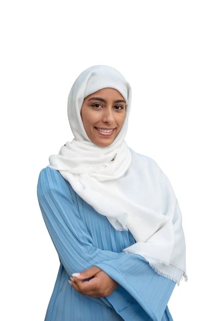 Retrato de mulher usando hijab PSD Grátis