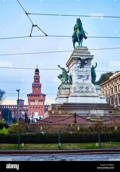 Giuseppe Garibaldi Square Hi Res Stock Photography And Images Alamy